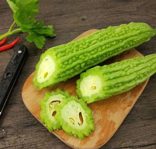 姬小满吃瓜图片,揭秘娱乐圈幕后真相