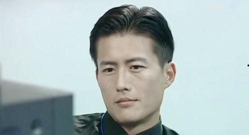 黑皮男星菲律宾吃瓜,黑皮男星意外成吃瓜群众焦点