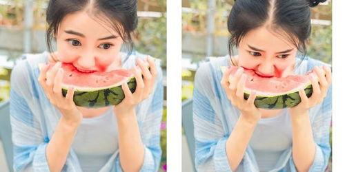乐意吃瓜照片,定格夏日吃瓜美好时光