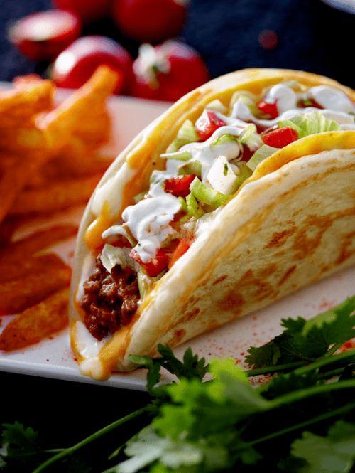 先吃饼再吃瓜,美食之旅的奇妙体验