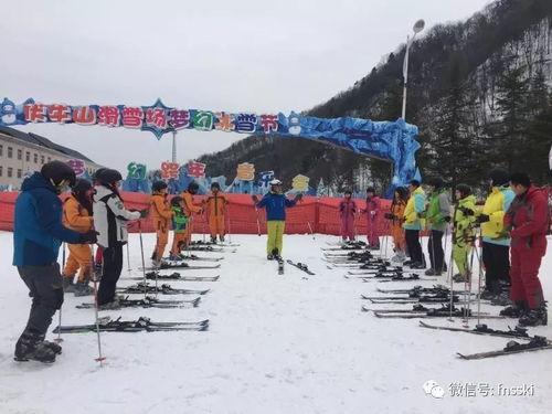 滑雪圈吃瓜,揭秘吃瓜群众的狂欢盛宴 第3张 滑雪圈吃瓜,揭秘吃瓜群众的狂欢盛宴 第3张